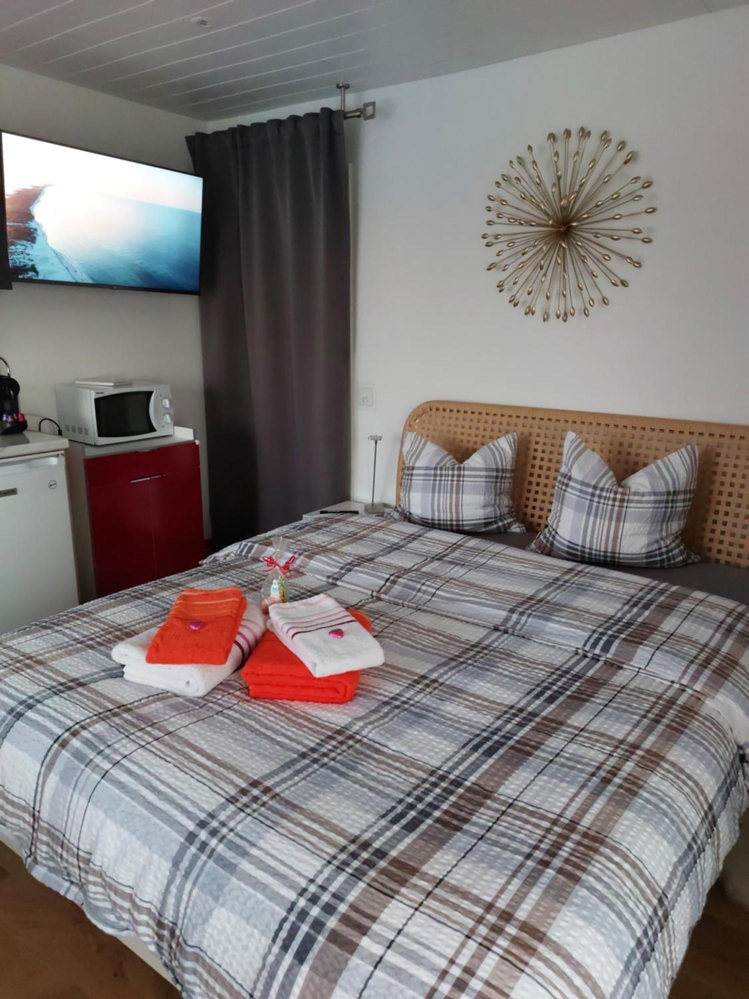 Beau Studio Avec Terrasse Et Vue Exclusivement Pour Non Fumeurs Belmont-sur-Lausanne Eksteriør bilde